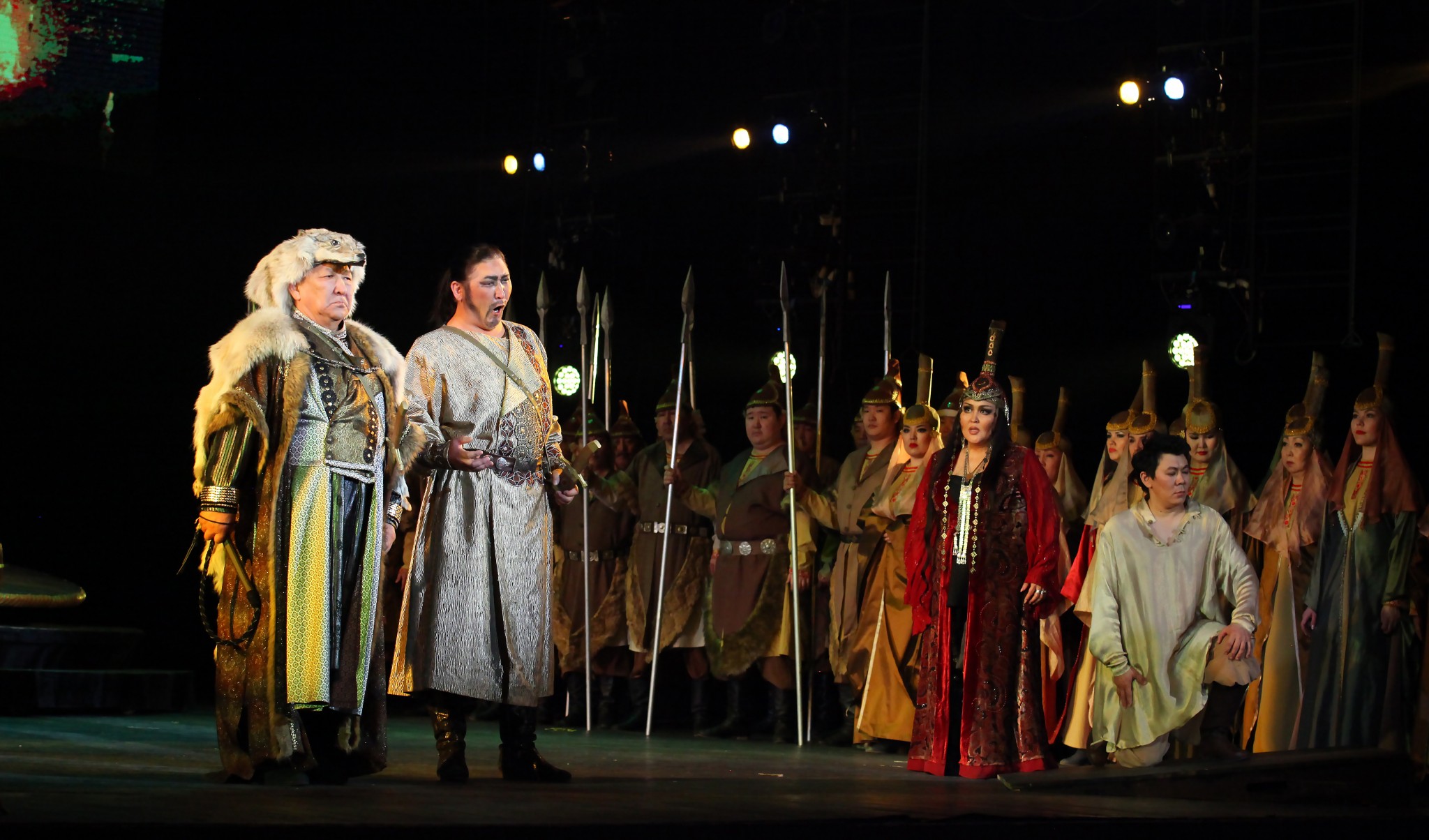 Якутский театр оперы и балета. Театр опера и балета в якутске. Саха опера. Театр опера балета суорун. Саха опера.