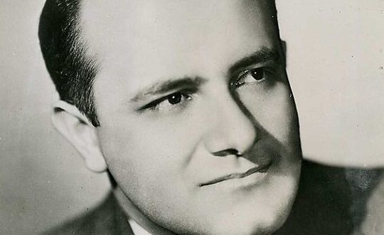 Леонард Уоррен