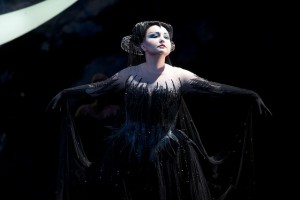 Альбина Шагимуратова в роли Царицы ночи, «Волшебная флейта». Photo Mike Hoban