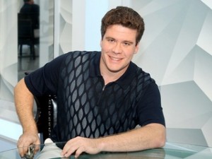 Денис Мацуев вручил стипендии фонда "Новые имена"