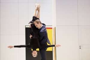Триумфальная премьера балета «Анна Каренина» Джона Ноймайера в Гамбурге Триумфальная премьера балета «Анна Каренина» Джона Ноймайера в Гамбурге