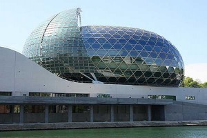В Париже открылось новое концертное пространство La Seine Musicale В Париже открылось новое концертное пространство La Seine Musicale