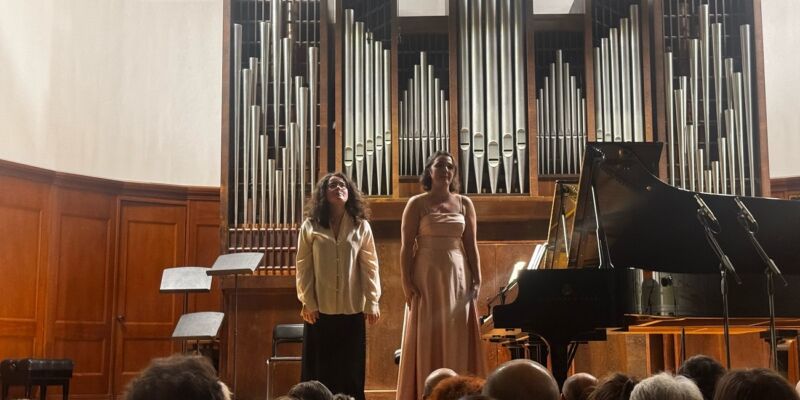 С классиками на ты