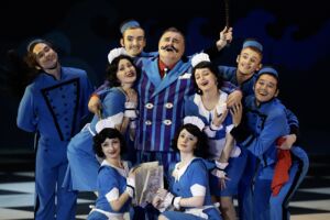 Смех и слезы счастью не помеха