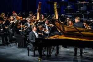 Из жизни героев