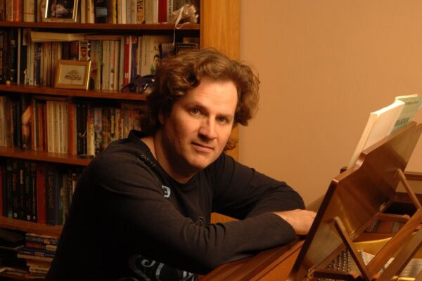 «Я смотрел на тираннозавра Рекса и думал, почему