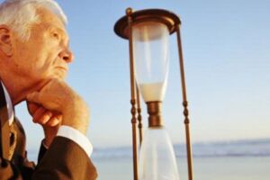 Как в России будут повышать пенсионный возраст? И