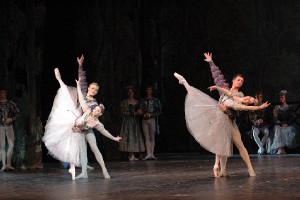 Лебединое озеро Московский академический Музыкальный театр им. народных артистов К. С. Станиславского и Вл. И. Немировича-Данченко_2