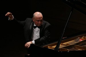 Рецензия на исполнение произведений Ф.Листа Борисом Блохом