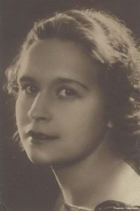 Марина Семенова