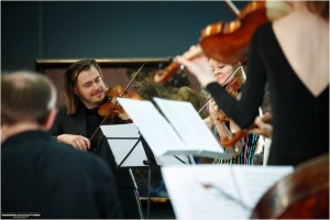 Ансамбль La Voce Strumentale под управлением Дмитрия Синьковского выступил в рамках фестиваля камерной музыки VIVARTE Ансамбль La Voce Strumentale под управлением Дмитрия Синьковского выступил в рамках фестиваля камерной музыки VIVARTE