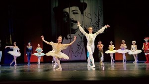 театр САЦ гастроли